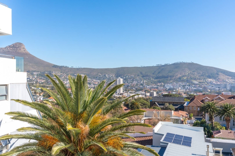 To Let 2 Bedroom Property for Rent in Vredehoek Western Cape